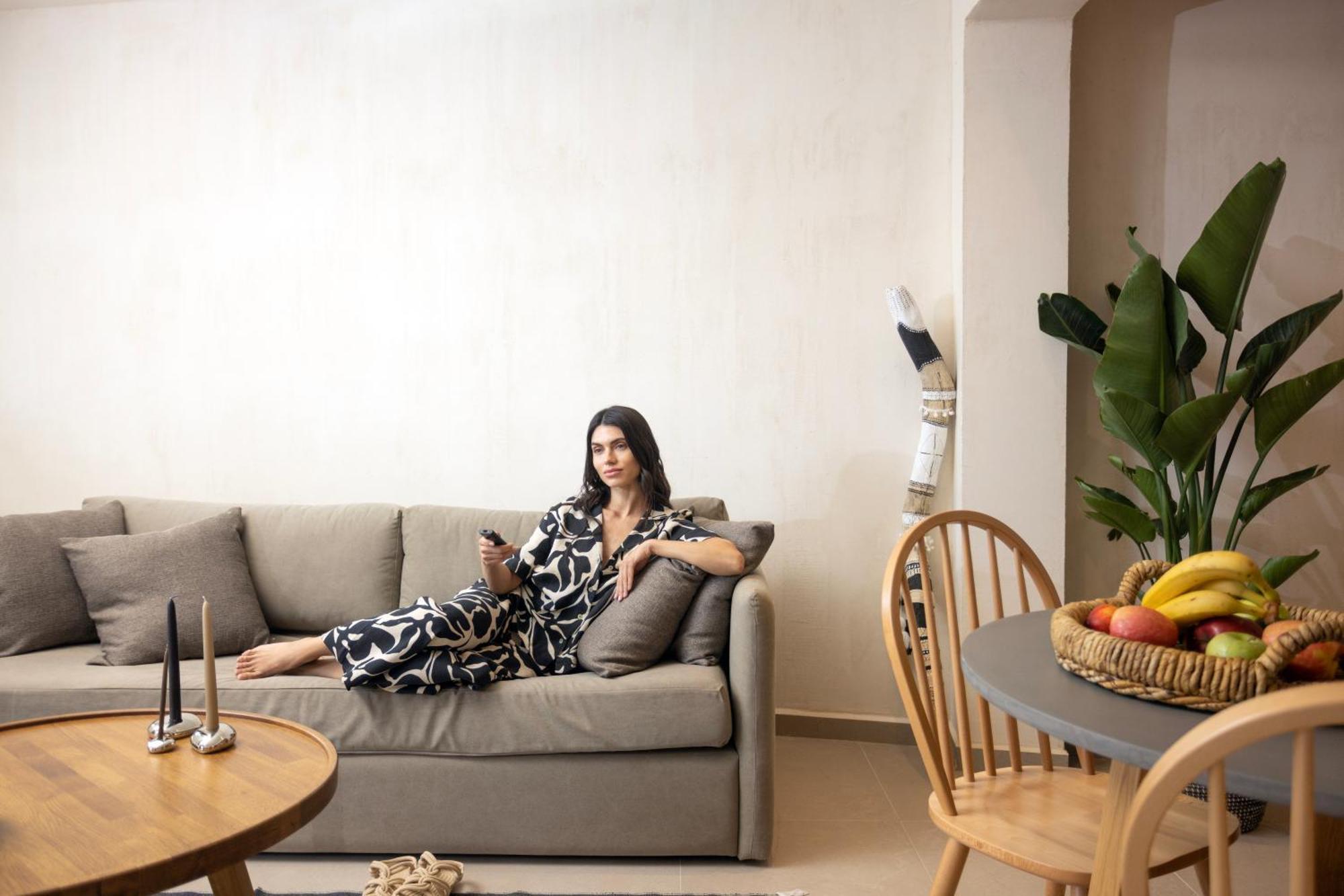 Pnoes Luxury Suites ปัลลูรี ภายนอก รูปภาพ